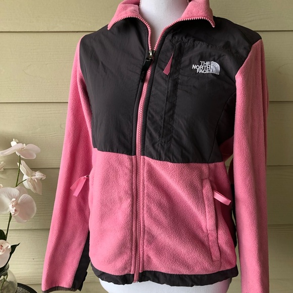 The North Face Jackets & Blazers - The North Face• Pink & Black Jacket